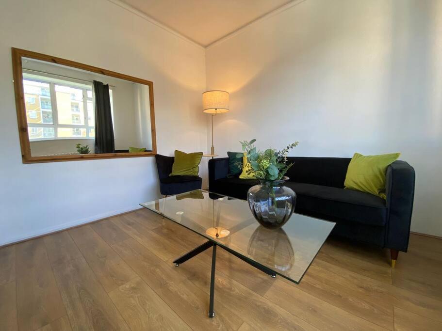 Charming Retreat In Pimlico Lejlighed London Eksteriør billede